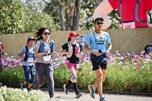 BIB: 
                            <button type="button" onclick="openModal(27796744)" class="btn btn-primary btn-sm float-right btn-popup" data-toggle="modal" data-target=".modal-high-quality">
                        <i class="fas fa-shopping-cart"></i> Add to Cart
                    </button>
                                            <button type="button" onclick="isThisMe(27796744, true)" class="btn btn-success btn-sm float-right btn-popup btn-isme hidden" data-toggle="tooltip" data-placement="bottom" title="นี่คือรูปของคุณใช่ไหม คลิกที่นี่เพื่อเอาเข้าอัลบั้ม">
                        <i class="fas fa-plus"></i> Add to album
                    </button>
                    <button type="button" onclick="isThisMe(27796744, false)" class="btn btn-warning btn-sm float-right btn-popup btn-isnotme hidden">
                        <i class="fas fa-ban"></i> Remove from album
                    </button>